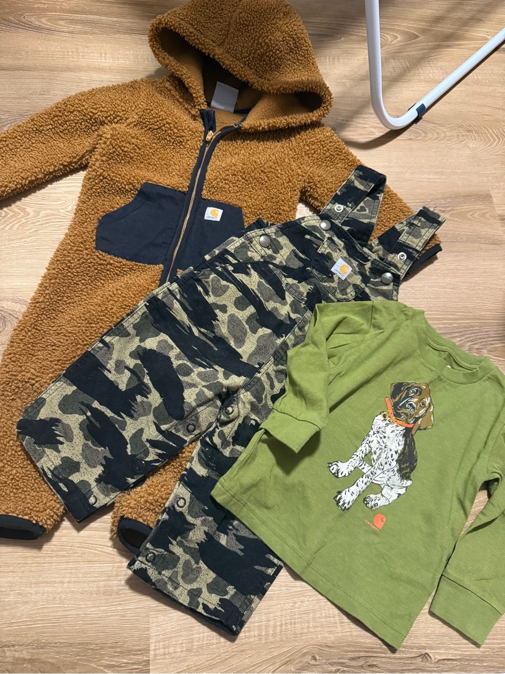Carhartt Brown Sherpa Hoodie, Camo Overalls & Green Puppy Tee